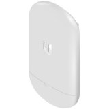 Ubiquiti airMAX NanoStation 5AC Loco, Compact, UISP-ready WiFi radio sporting a classic NanoStation design and an updated airMAX AC chipset, 5 GHz, 10+ km link range, 450+ Mbps throughput, PoE adapter not included, Pole mounting kit (Included)_0